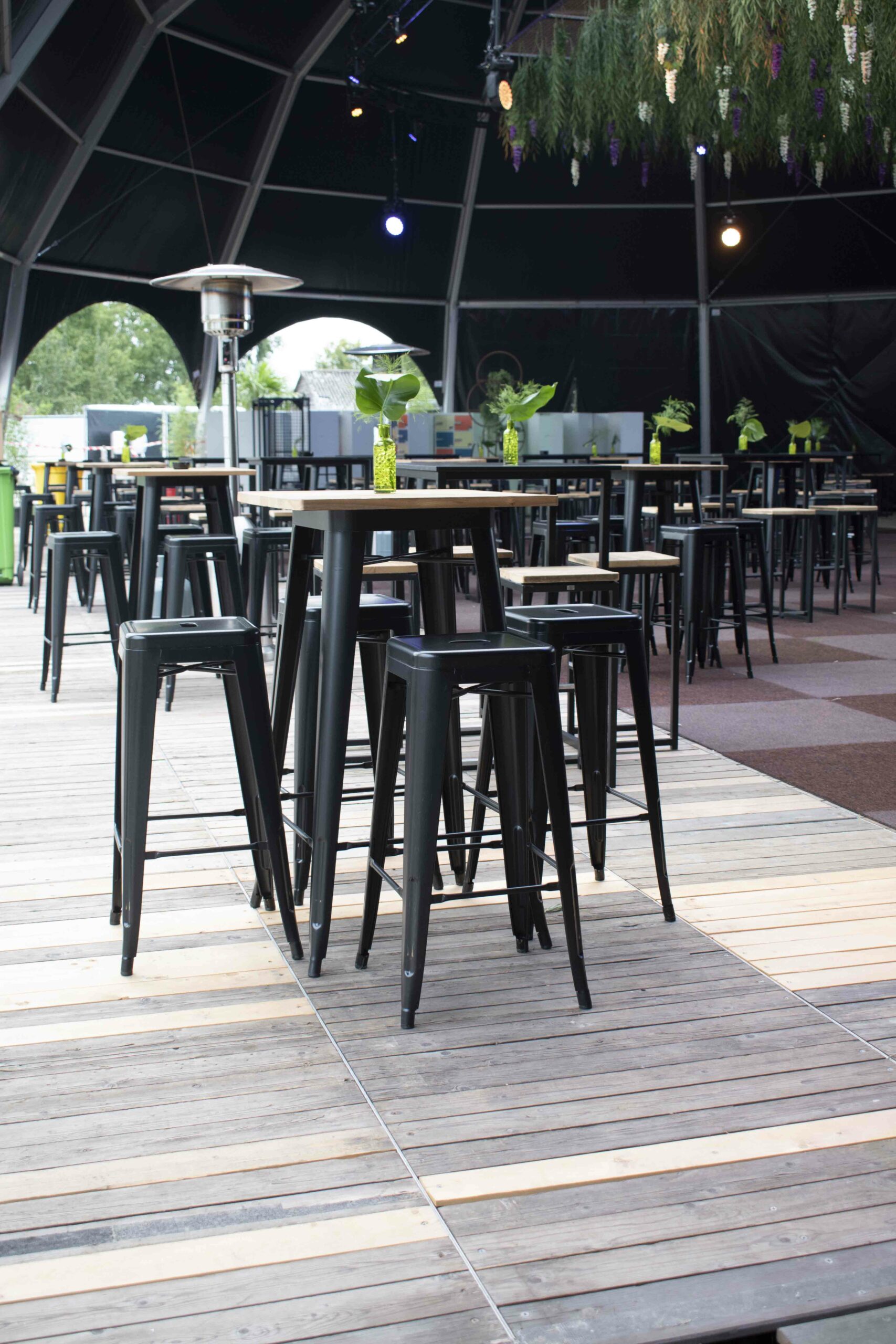 Lix Bar Black (1).jpg