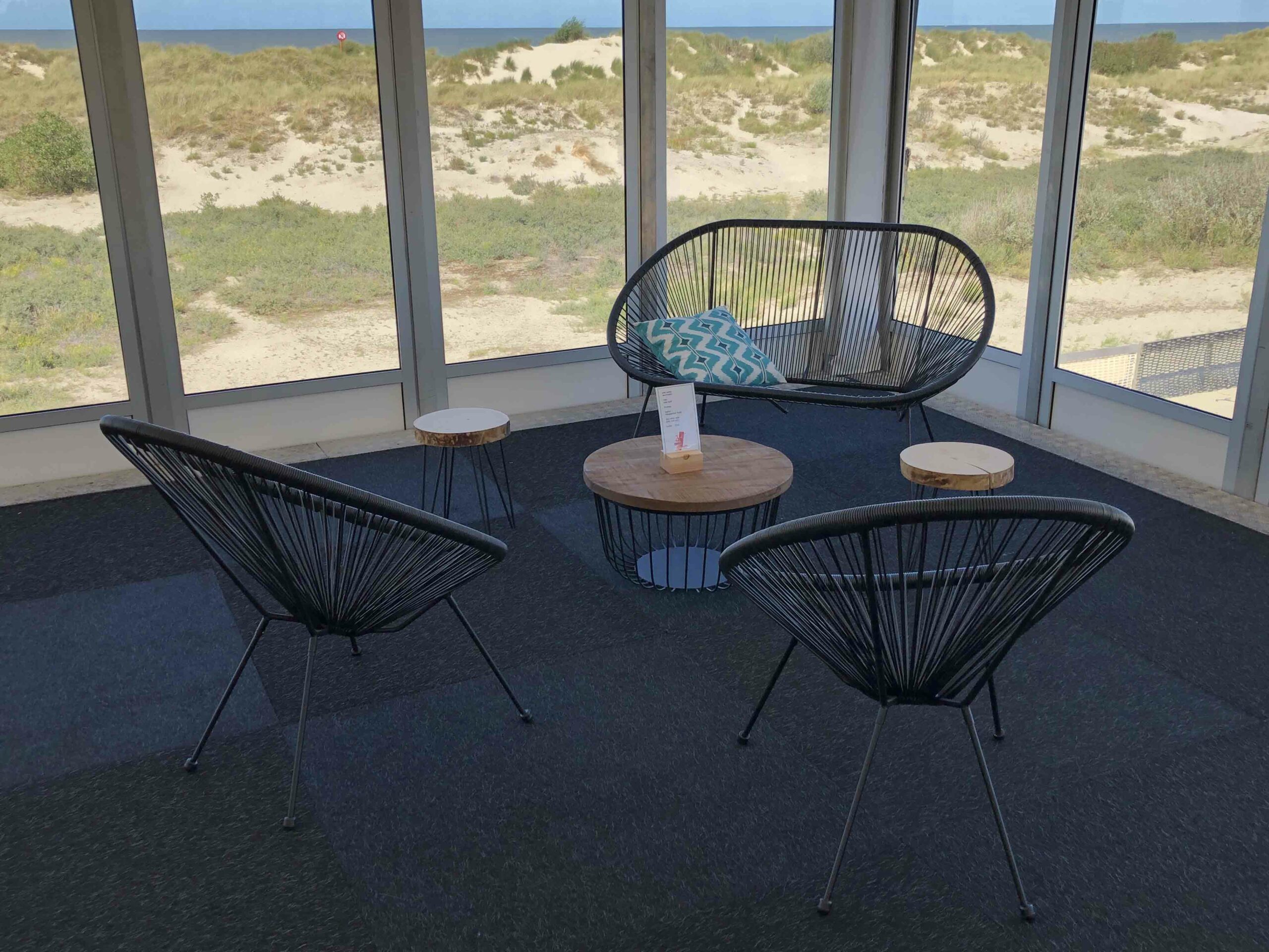 verhuur-salontafels-minkah-s-sfeerfoto1.jpg