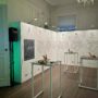 verhuur-meubilair-statafels-kubo-smart-white-marble-sfeerfoto.jpg